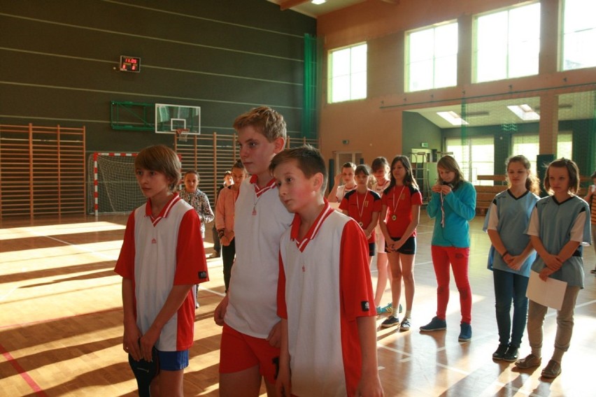 Osjaków: Mistrzostwa powiatu wieluńskiego w tenisie stołowym szkół podstawowych