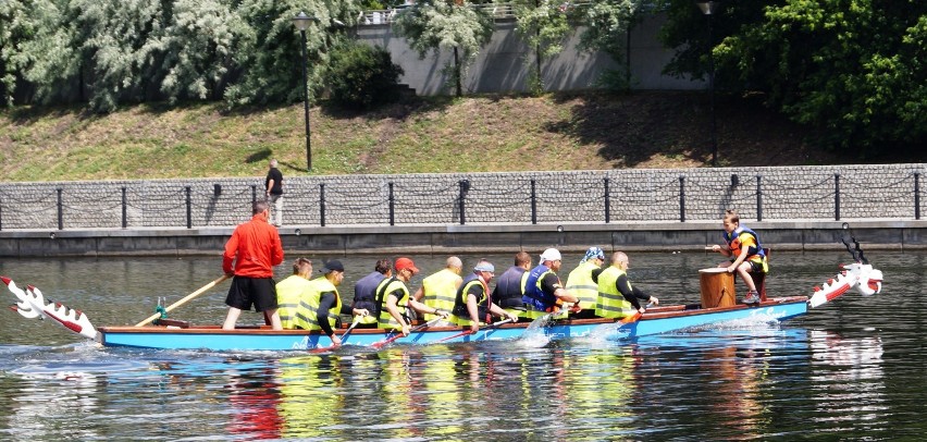 Ster na Bydgoszcz 2016. Smocze łodzie ścigały się na Brdzie! [zdjęcia, wideo] 