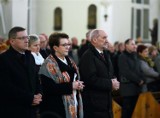 Antoni Macierewicz sugeruje działaczom PiS w Piotrkowie poparcie Krzysztofa Chojniaka: - Z ufnością wyciągamy rękę do prezydenta Chojniaka