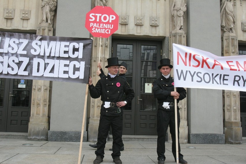 Protest kominiarzy w Katowicach