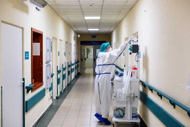 Ministerstwo Zdrowia informuje o nowych zakażeniach koronawirusem w kraju