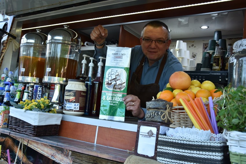 Rewia smaków w parku na Dolnej Syberce czyli Food Truck Festival  ZDJĘCIA