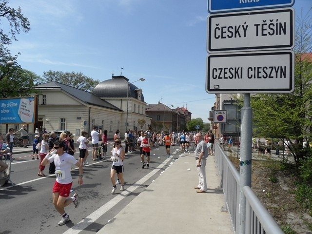 Cieszyński Fortuna Bieg przez Polskę i Czechy [ZDJĘCIA]