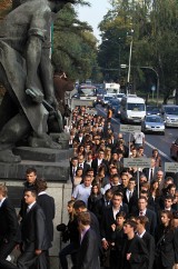 Kraków powalczy o studentów billboardem