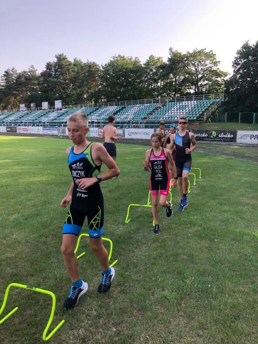 Malbork. Młodzież MKS Triathlon powalczyła na mistrzostwach Polski w supersprincie. Jest dobrze, a może być jeszcze lepiej