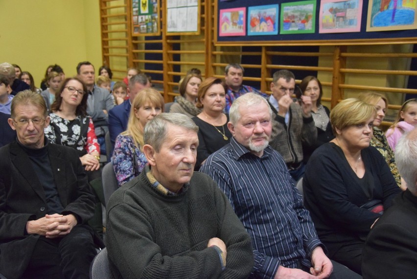 Mieszkańcy Wasilkowa pamiętają o ks. Rabczyńskim. Powstała nowa książka o życiu duchownego (zdjęcia)