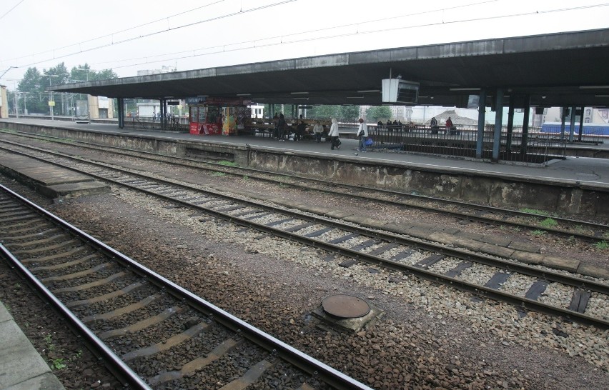 Strajk na kolei - dworzec PKP w Katowicach