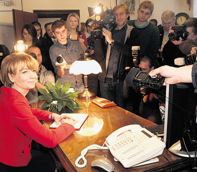 Prezydent Zdanowska wybrała gabinet Jerzego Kropiwnickiego.