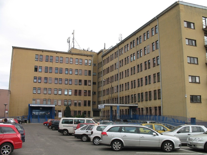 Budynek szpitala powiatowego w Tarnowskich Górach przy ul....