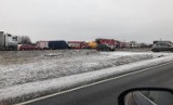 Zderzenie pięciu samochodów przy węźle Kraków- Balice. Utrudnienia na A4 [ZDJĘCIA]