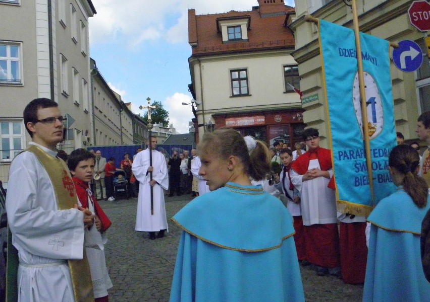 Boże Ciało: Wielka procesja w Bielsku-Białej [ZDJĘCIA]