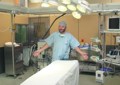 Prof. Marek Jemielity, kierownik Kliniki Kardiochirurgii UM w Poznaniu, która stała się ośrodkiem przeszczepów serca