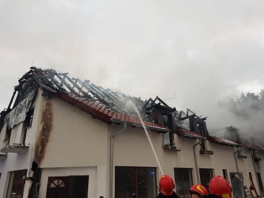 Do dużego pożaru zajazdu doszło w miejscowości Buczyny. Na...