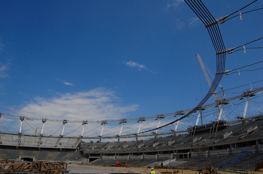 Big Lift. Dach Stadionu Śląskiego w górę [ZDJĘCIA]