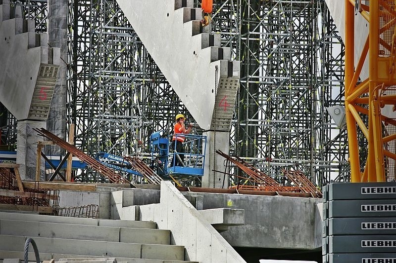 Wrocław: Pierwsze rygle już stoją na stadionie