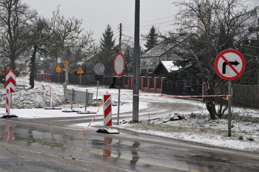 Nowe zasady na ważnym skrzyżowaniu w Kielcach. Zobacz, jak będziemy jeździć ulicą Radomską (WIDEO, ZDJĘCIA)