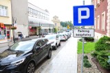 Koniec z darmowymi miejscami postojowymi na Starówce w Krośnie. Powiększa się strefa płatnego parkowania. Jest projekt nowej uchwały