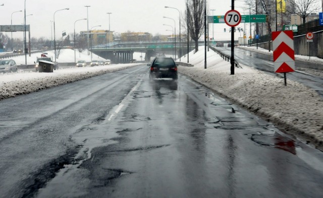 Aleją Witosa już można jechać w normalnym tempie