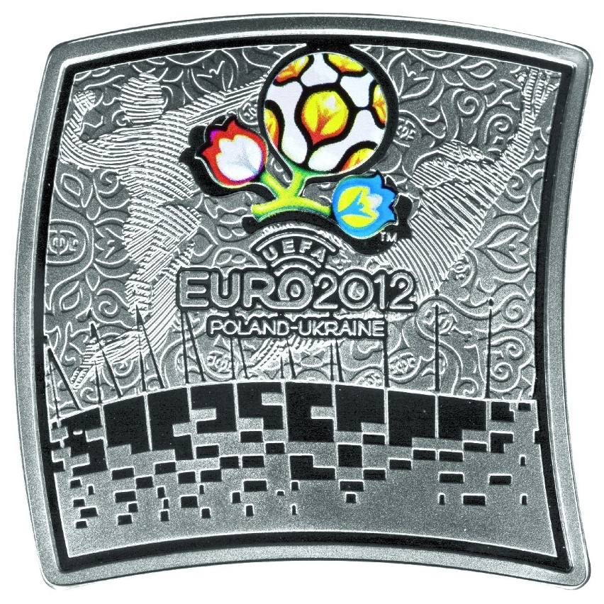 Kolejka po monety Euro 2012 przed lubelskim NBP