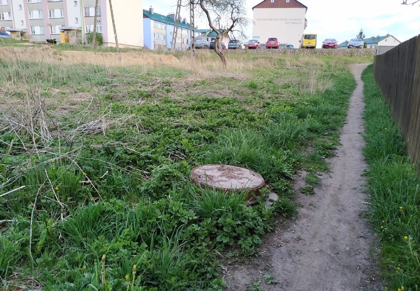 W gminie Filipów zostały wykonane dwie ważne dla mieszkańcow inwestycje - chodnik i wiata przystankowa [Zdjęcia]
