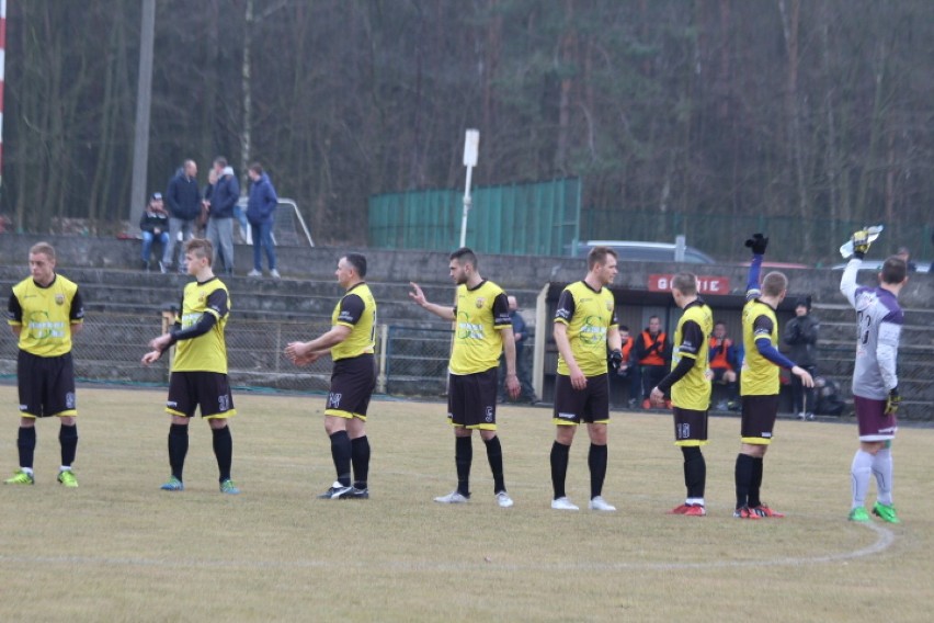 Start Radziejów - Piast Złotniki Kujawski 0:2. Niespodzianka w 17. kolejce 5. ligi [zdjęcia]