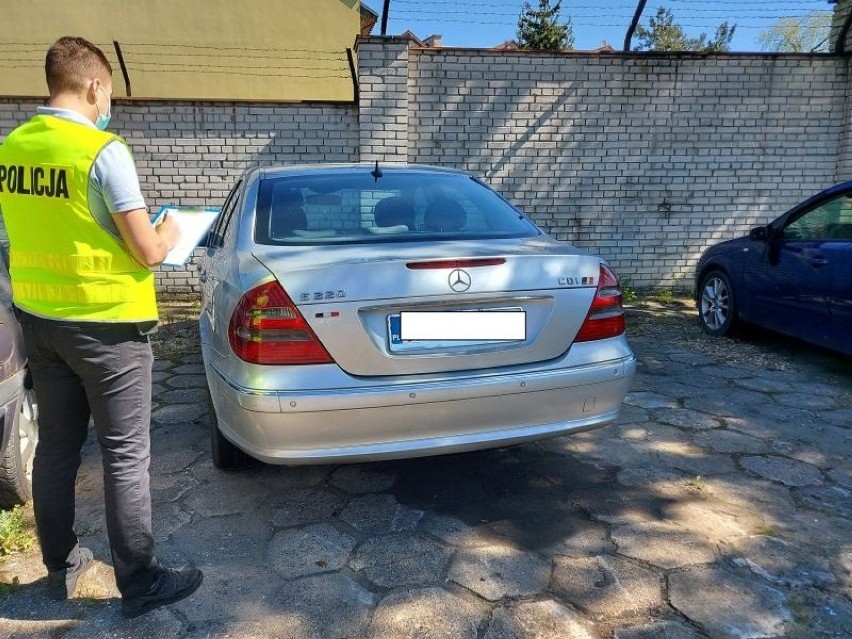 Kto pijanemu zabroni?! "Na bani", pod prąd na A2. W pościg ruszyli łowiccy policjanci