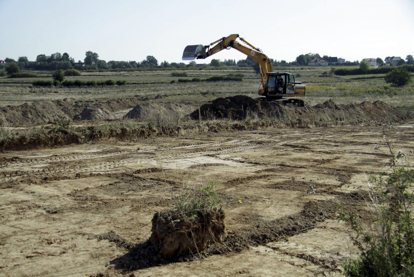 S17: Jak przebiega praca na trasie Bogucin-Dąbrowica (FOTO)