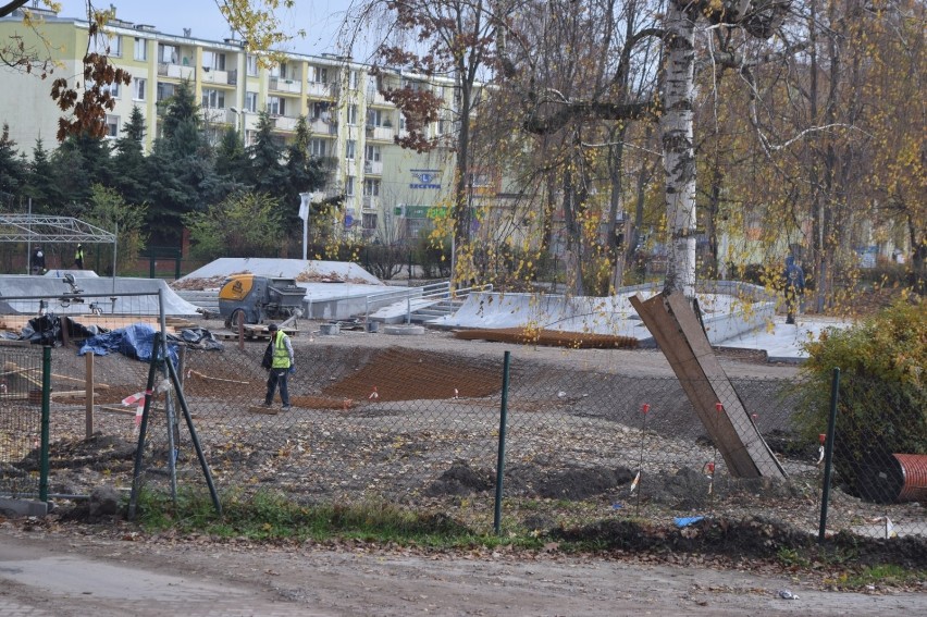 Puławski skatepark prawie na finiszu? Zobacz zdjęcia z placu budowy