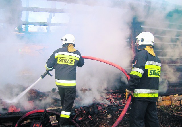 W Wielką Niedzielę uderzenie pioruna spowodowało groźny pożar z Brzeznej