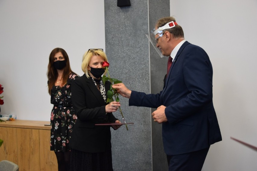Dzień Nauczyciela Radomsko 2020. Prezydent wręczył nagrody...
