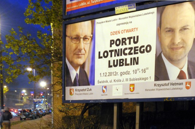 Billboardy promujące otwarcie lotniska Lublin kosztowały ratusz 3 tys. zł