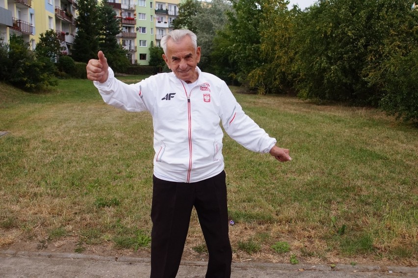 Stanisław Kowalski ze Świdnicy skończył 111 lat. To najstarszy biegacz świata i najstarszy mieszkaniec Polski