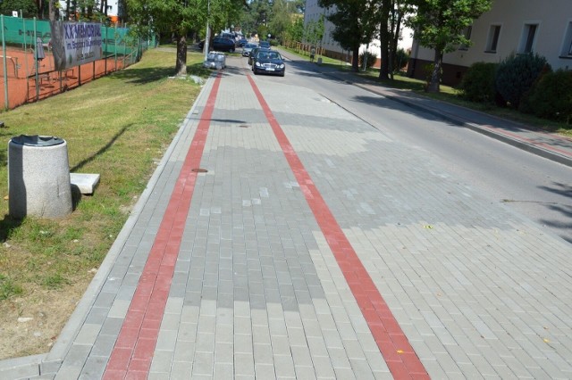 Dwie łaty na chodniku na ulicy Skoczyńskiego będą usunięte