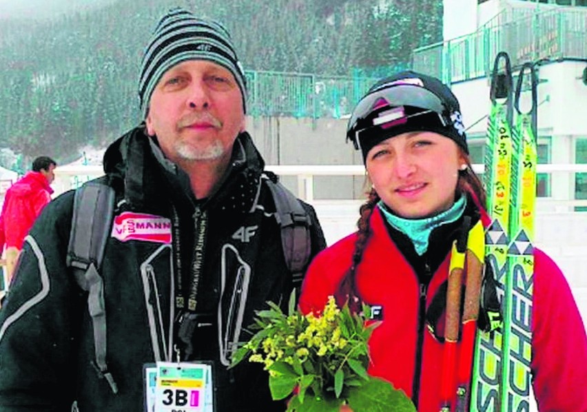 Biathlonistka Monika Hojnisz z Chorzowa biega i strzela na medal [ZOBACZ]