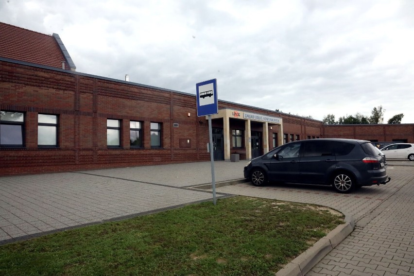 Mieszkańcy Legnicy skarżą się na brak wygodnego połączenia autobusowego z cmentarzem w Jaszkowie. Co na to MPK?