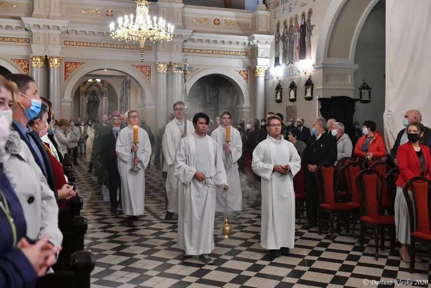 Uroczystości w piotrkowskiej farze z okazji 100-lecia Diecezji Łódzkiej