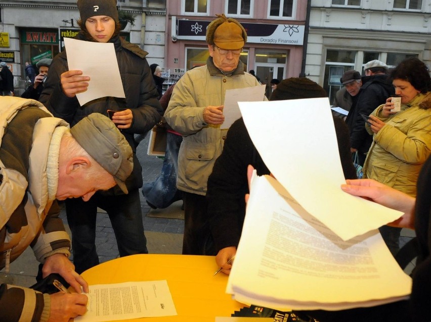 Zebraliśmy ponad 4 tys. podpisów w obronie S17 (foto, wideo)