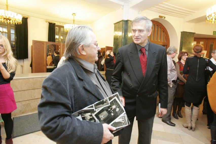 Przedpremierowy pokaz &quot;Piątej strony świata&quot; Kutza w Teatrze Śląskim [ZDJĘCIA, WIDEO]