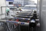 Carrefour przy Witosa zarabiał na prezentach