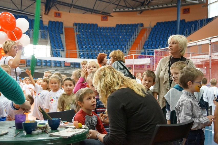 Festiwal piłkarski dla dzieci na Globusie (ZDJĘCIA)