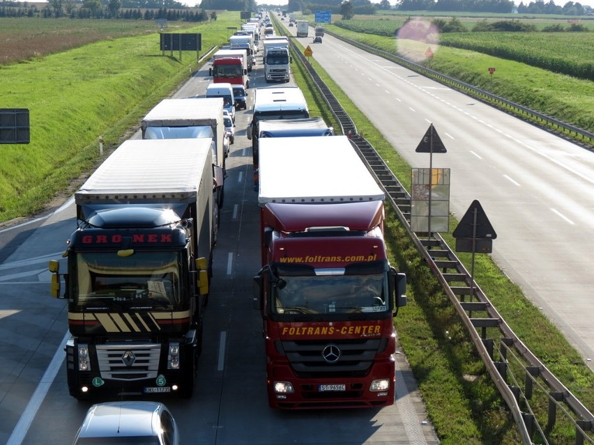 Wielki korek na A4. Autostrada w naprawie do końca lipca