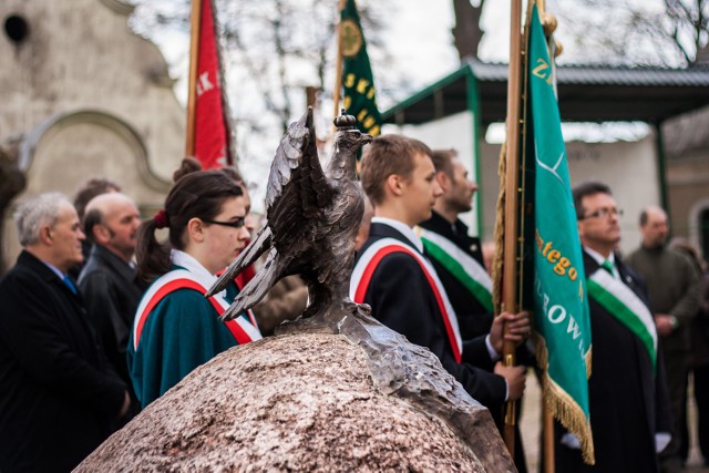 Odsłonięcie i poświęcenie Dębów Pamięci w Biezdrowie