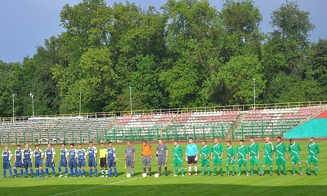 Unia Hrubieszów i Hetman Zamość (po prawej)