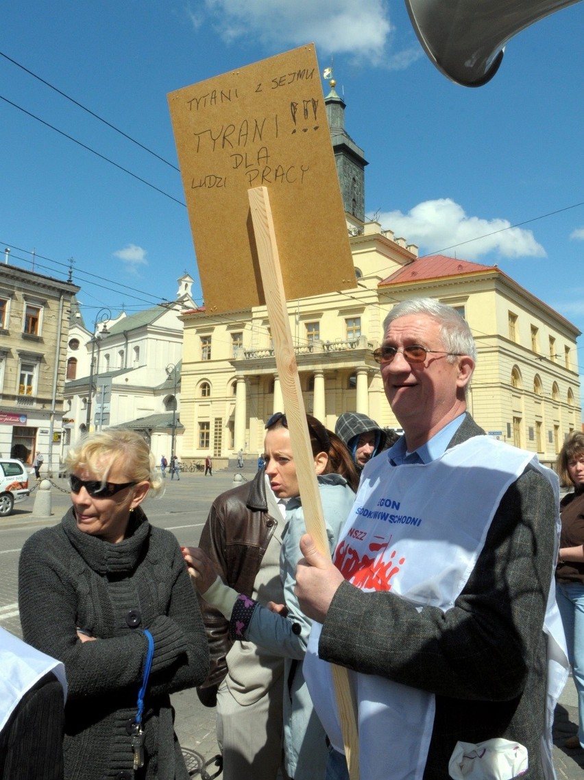 Solidarność protestuje przeciwko 67 (WIDEO, ZDJĘCIA)