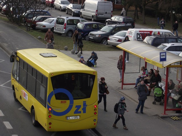 Powiat Lubin: Zmiany w darmowej komunikacji na okres letni