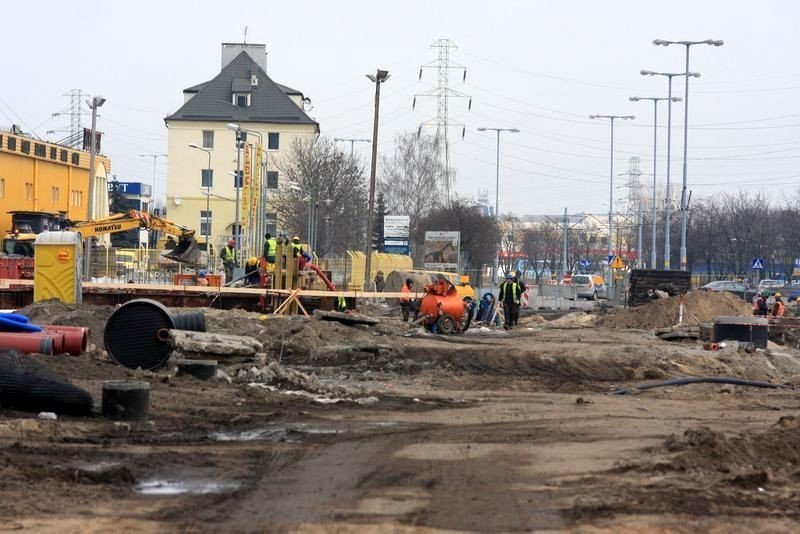 Trwa budowa ronda przy PGE Arenie. Będzie to jedno z największych skrzyżowań w Polsce! [ZDJĘCIA]