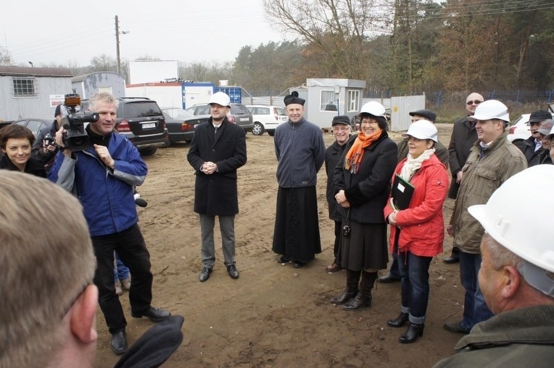 Uroczystość zawieszenia wiechy i postępy prac na budowie...