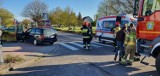 Wypadek w Łebie. Rowerzystka uderzyła w tył auta. Kobieta trafiła do szpitala [ZDJĘCIA]