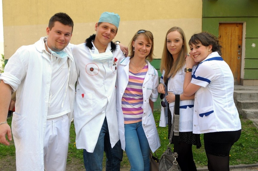 Medykalia 2012: Korowód studentów UM (WIDEO)