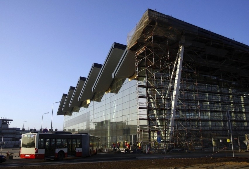 Euro 2012: Lotnisko w Gdańsku będzie gotowe na czas. Co z Gdynią?